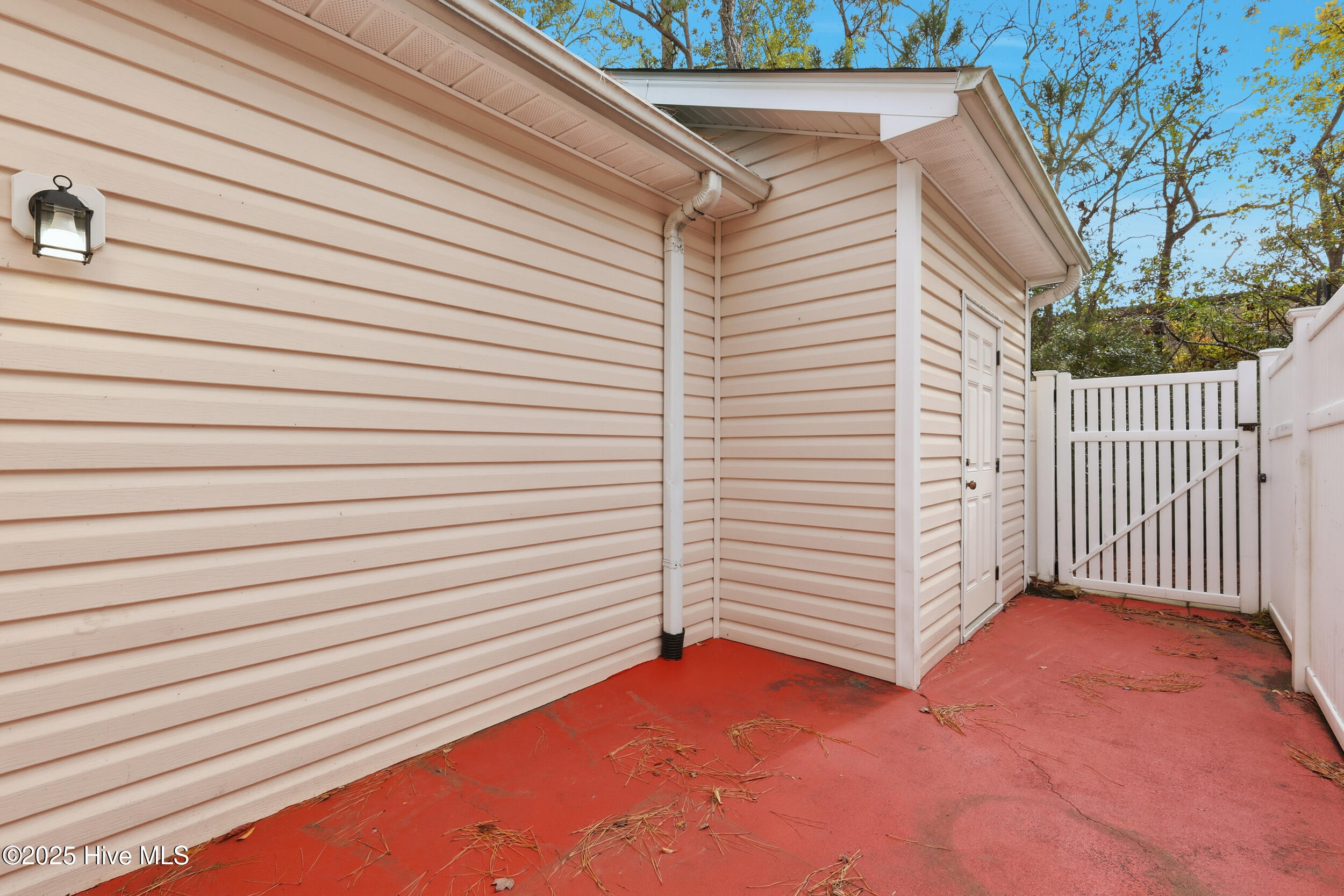 100544291 | Photo 27