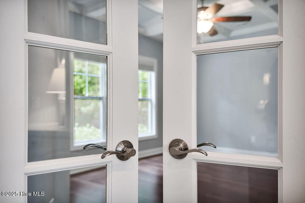 100514876 | Photo 17