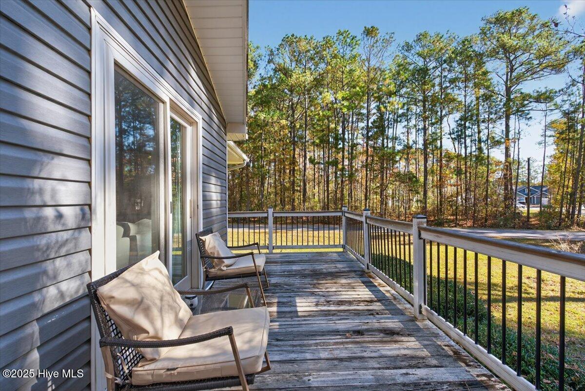 100542492 | Photo 32