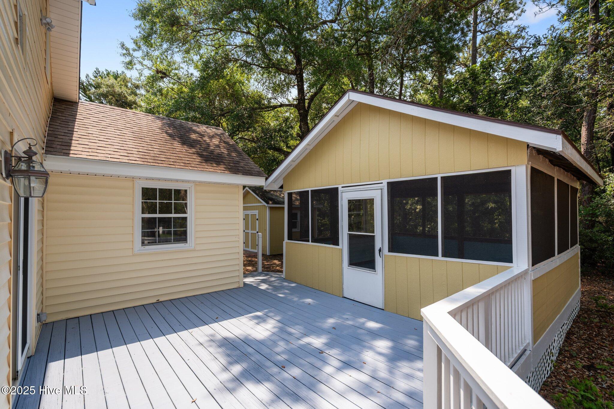 108 NW 29th Street, Oak Island, NC, 28465