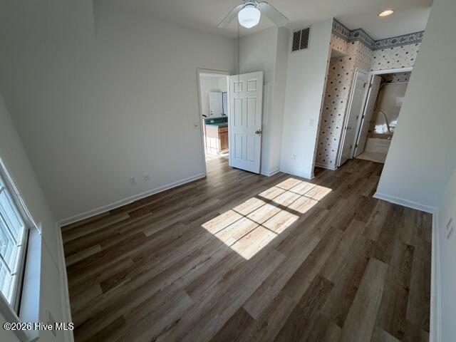 100558399 | Photo 12