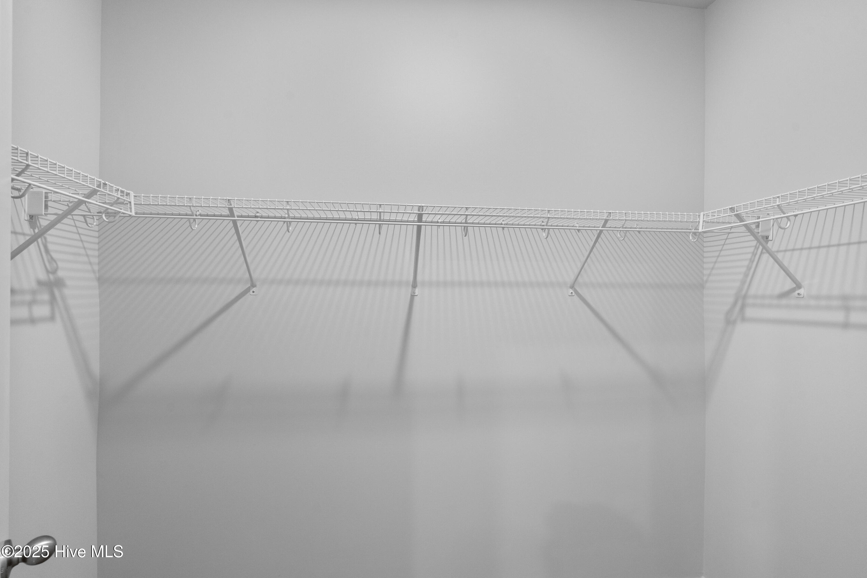 100511298 | Photo 20