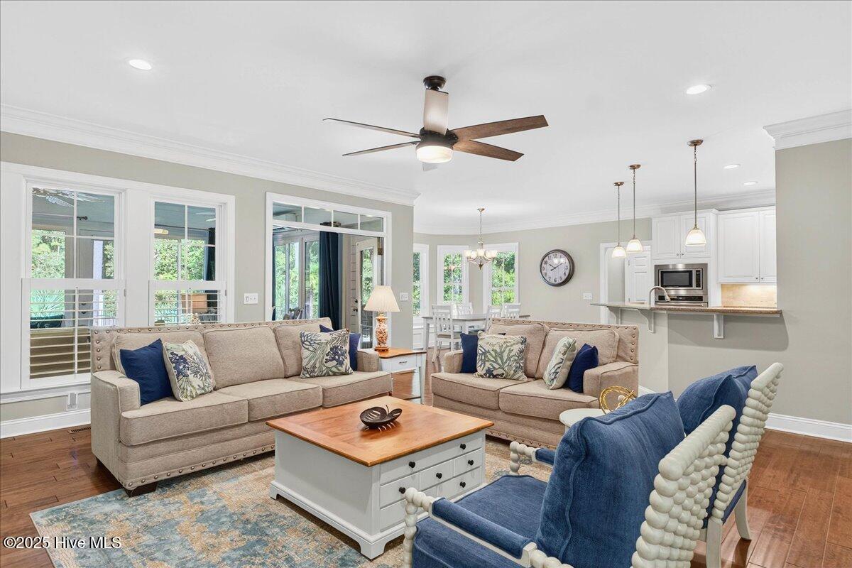 100530604 | Photo 37