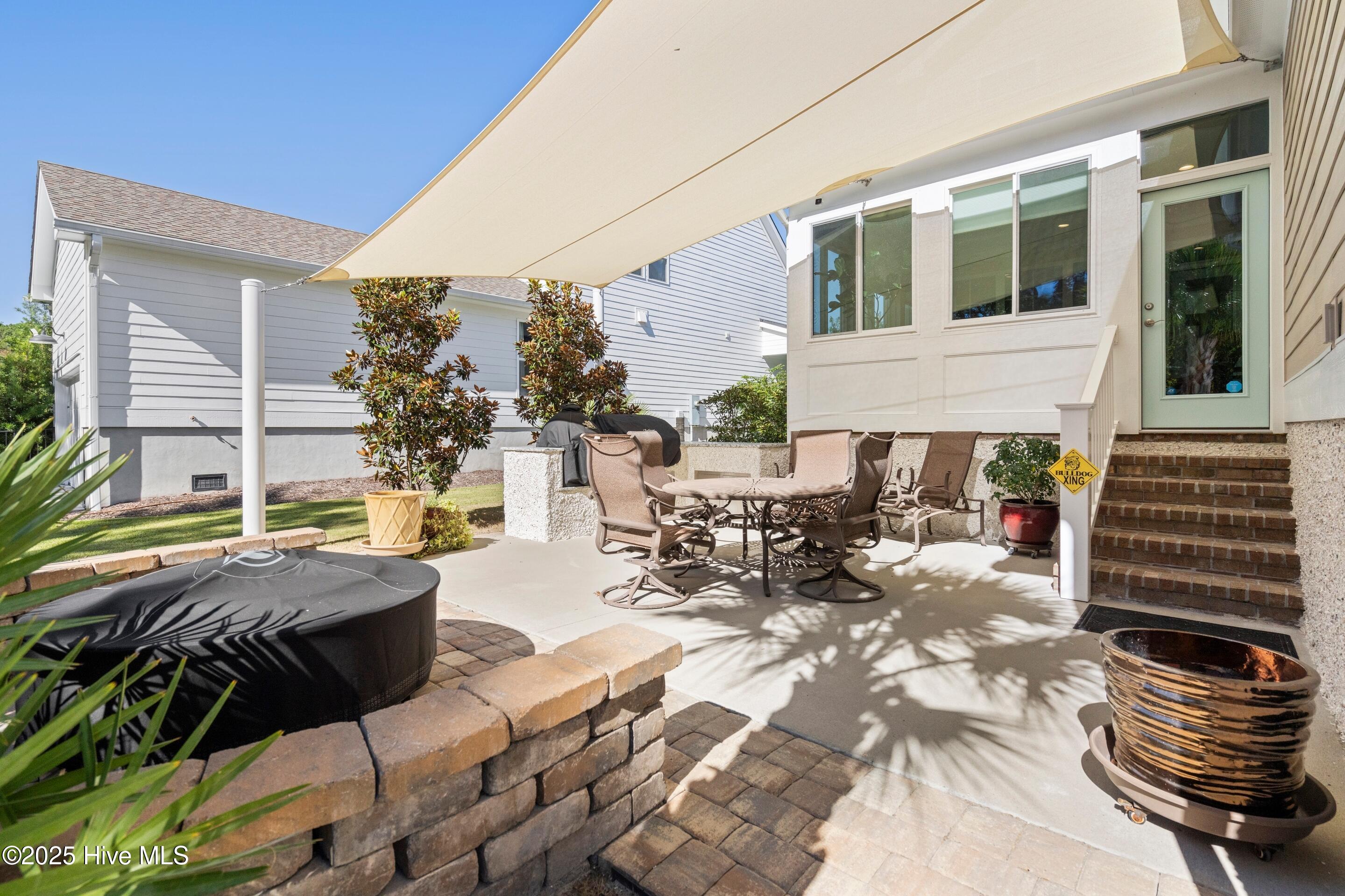 100551438 | Photo 50