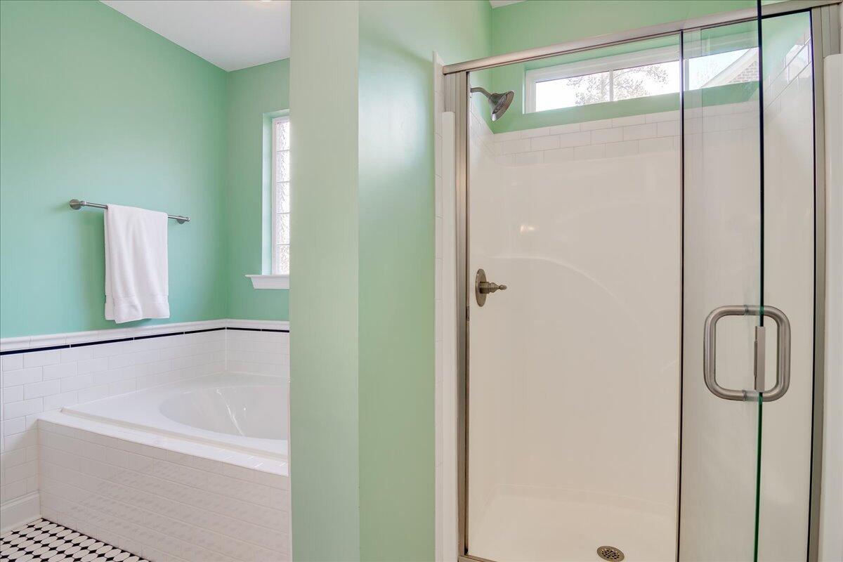 245 Oakbrook Drive