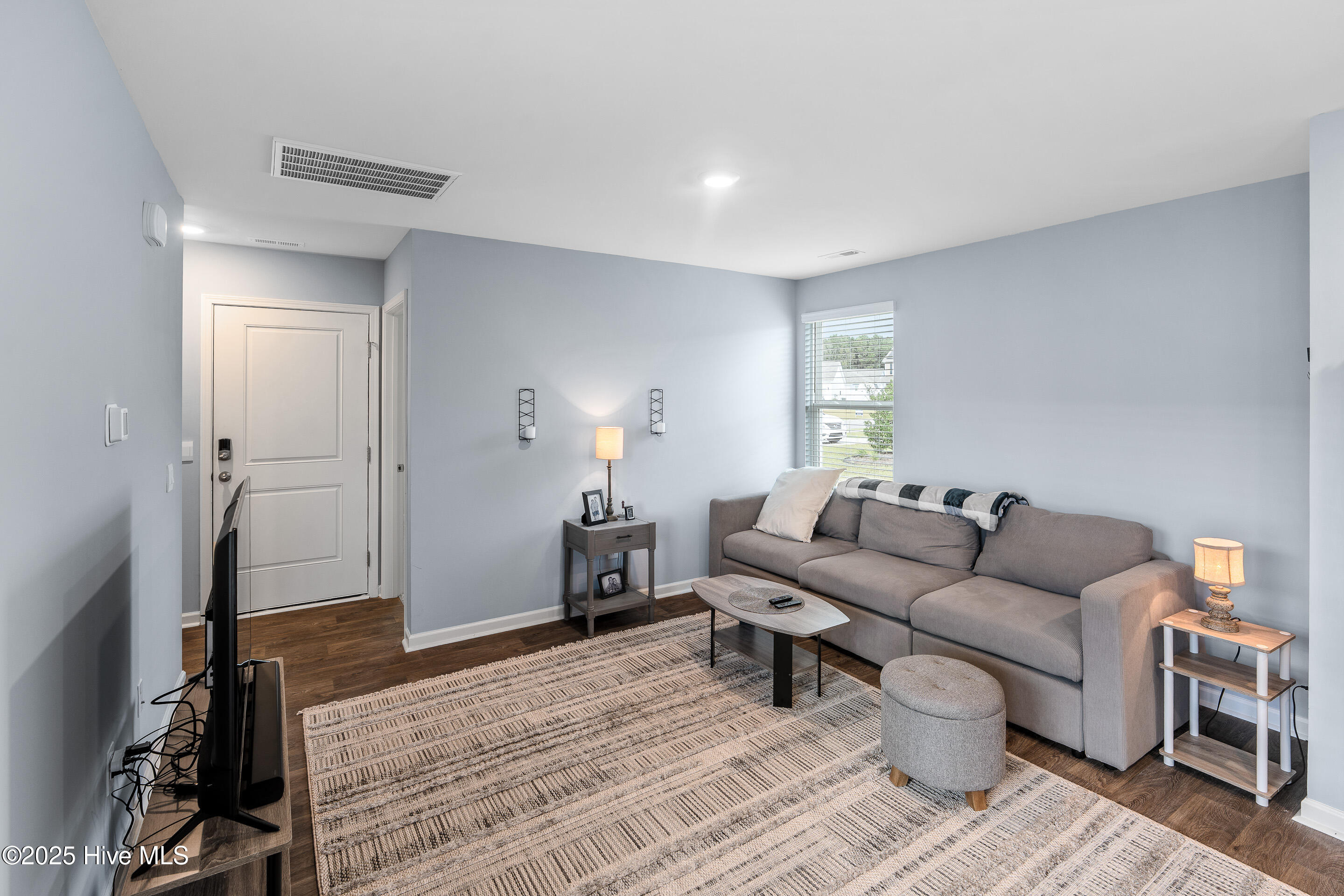 100524246 | Photo 14