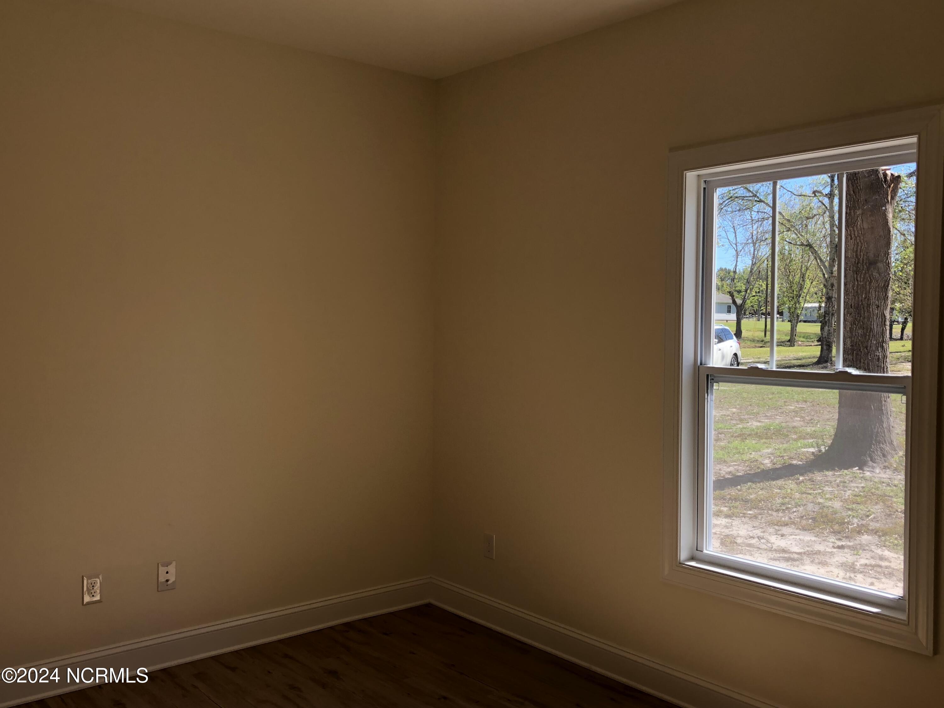 100544500 | Photo 21