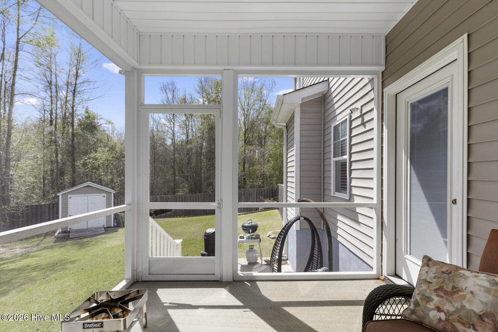 100564946 | Photo 31