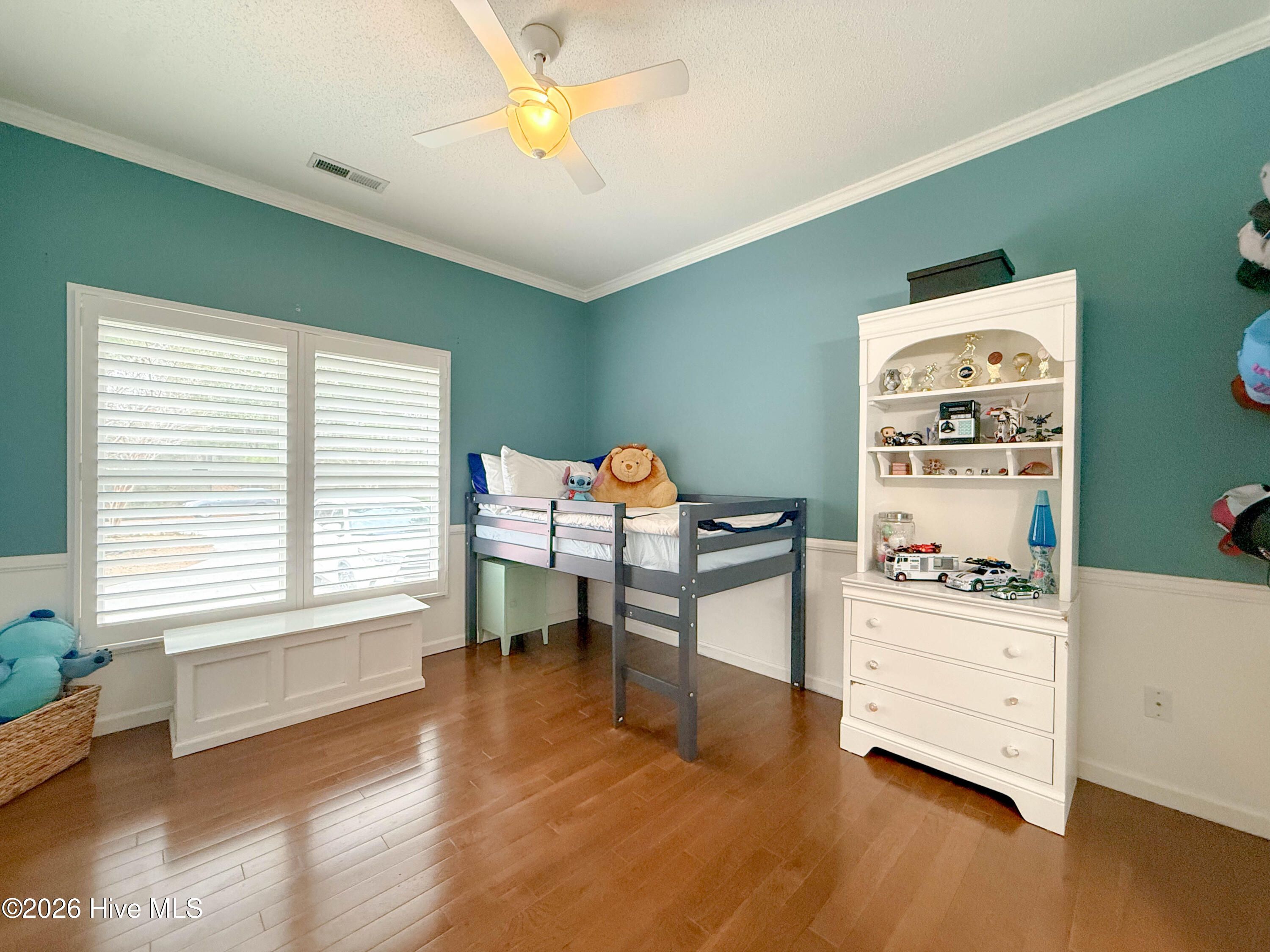 100549521 | Photo 59