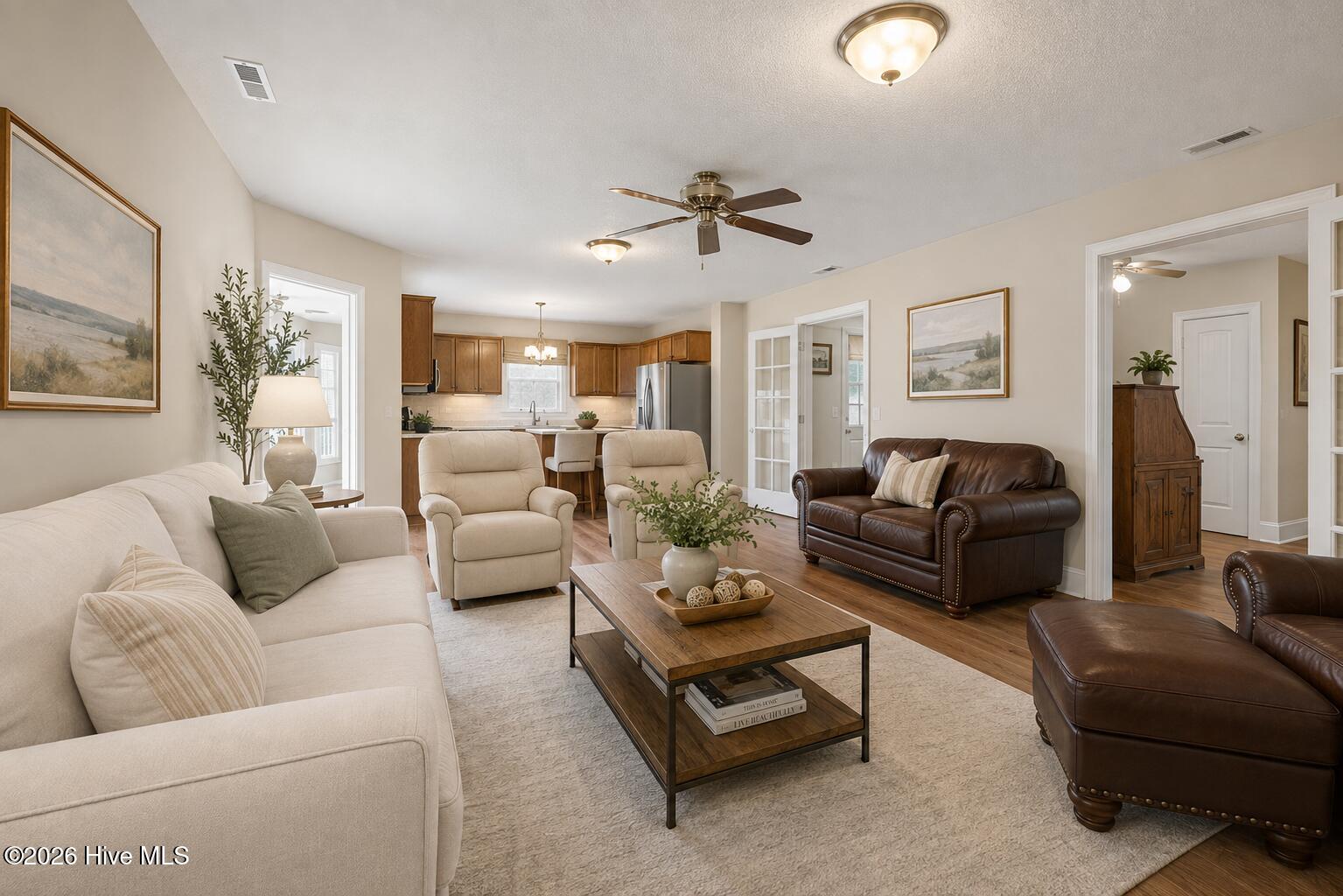 1601 River Bluff 