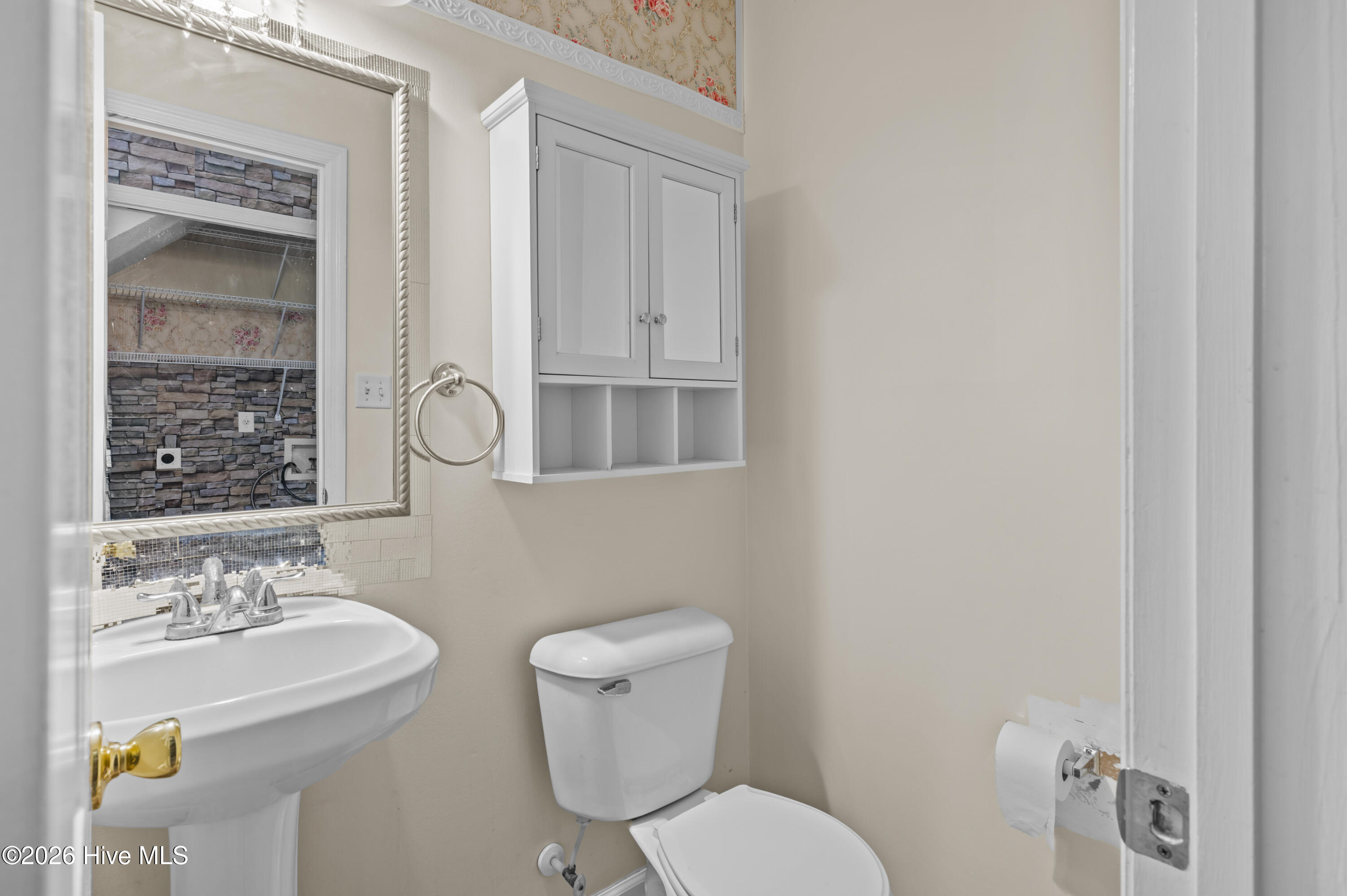 100541595 | Photo 28