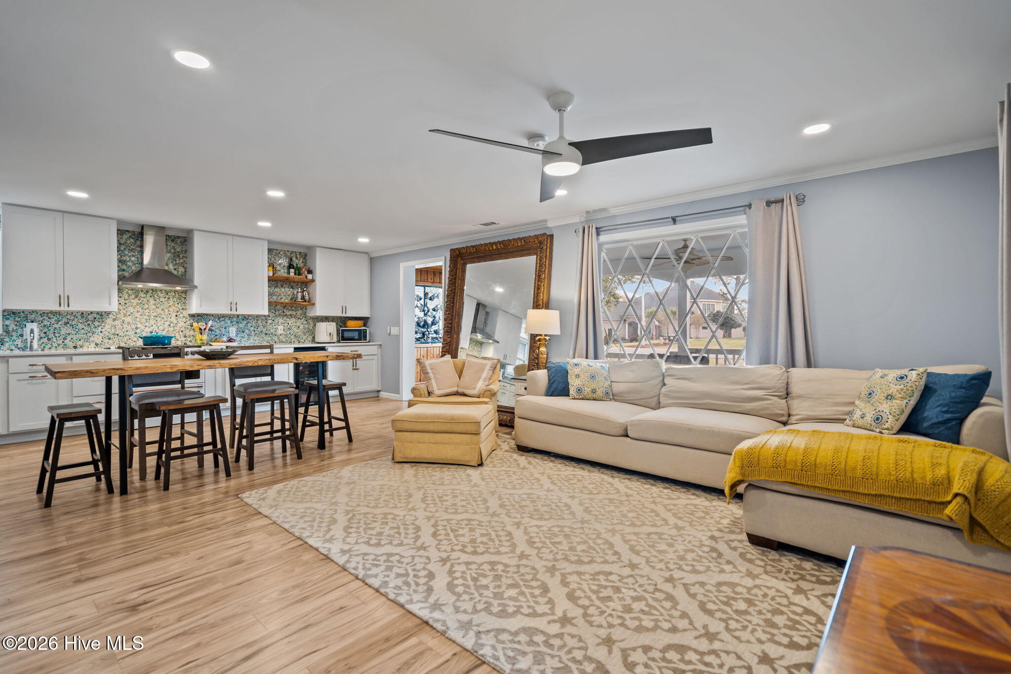 100564624 | Photo 14