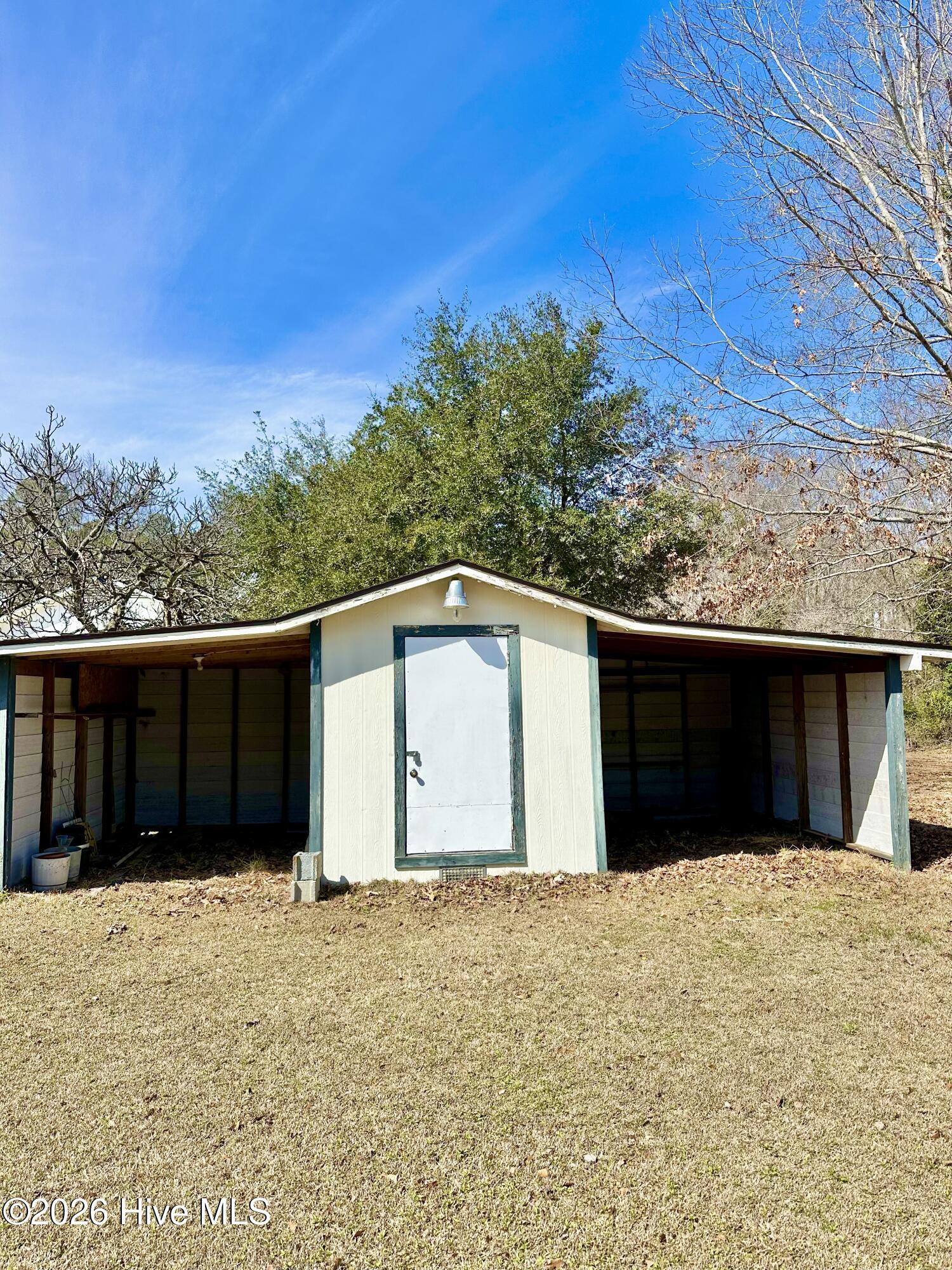 Homes for sale in Elizabethtown, NC | 201 Pecan Dr, Elizabethtown, NC 28337 | MLS# 100556408