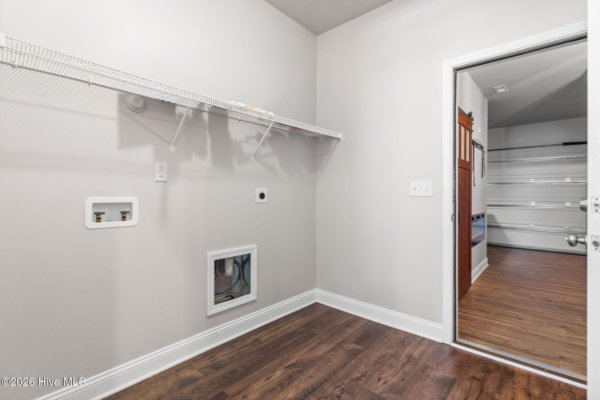 100540133 | Photo 20