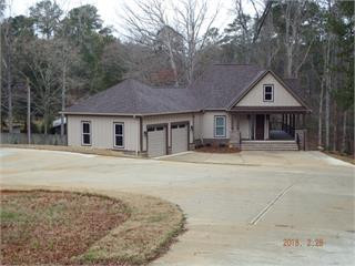 1049 Shawnee Drive, Lincolnton, GA 30817 Listing Photo  1