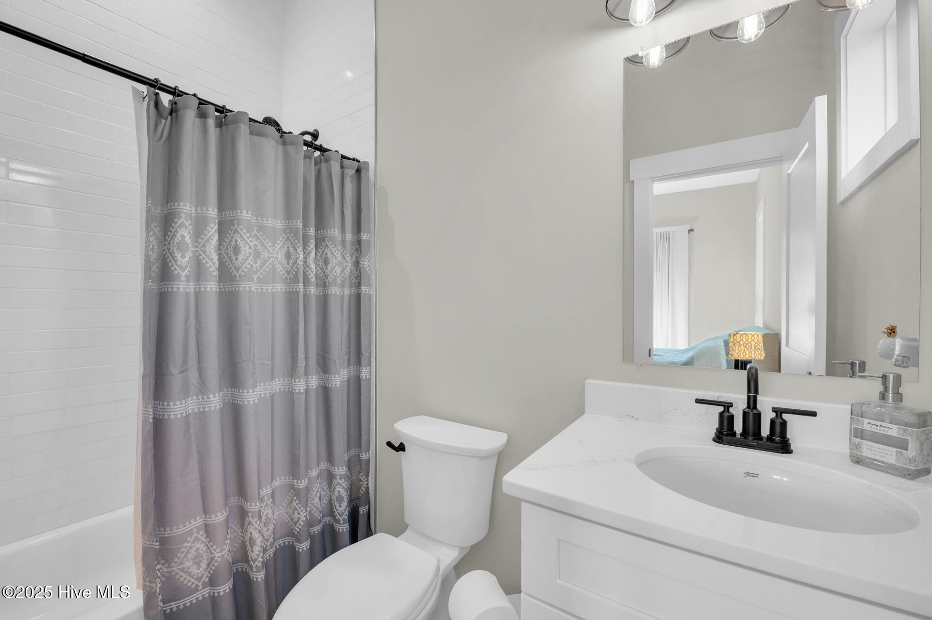 100539470 | Photo 20