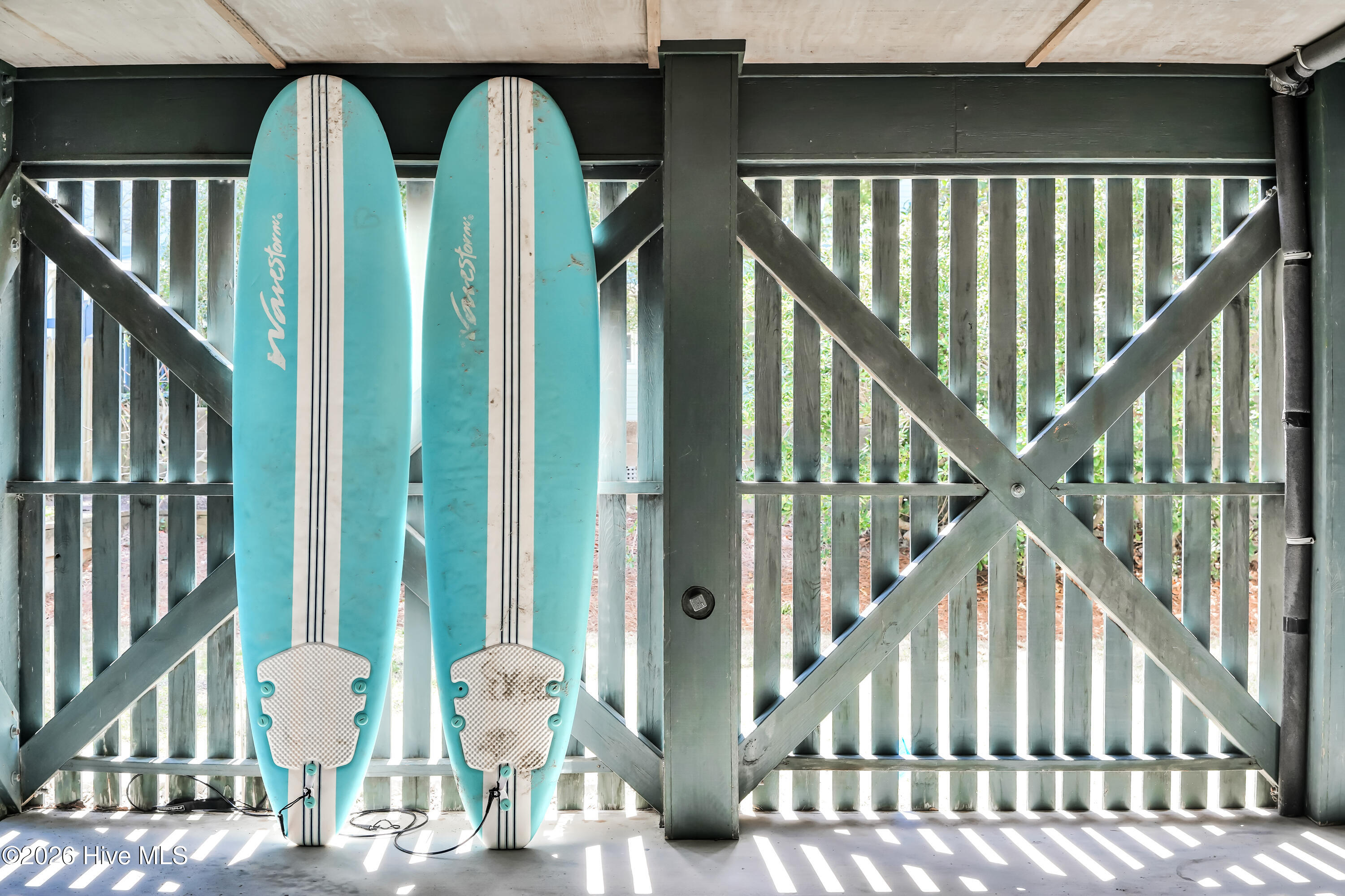 100562457 | Photo 60