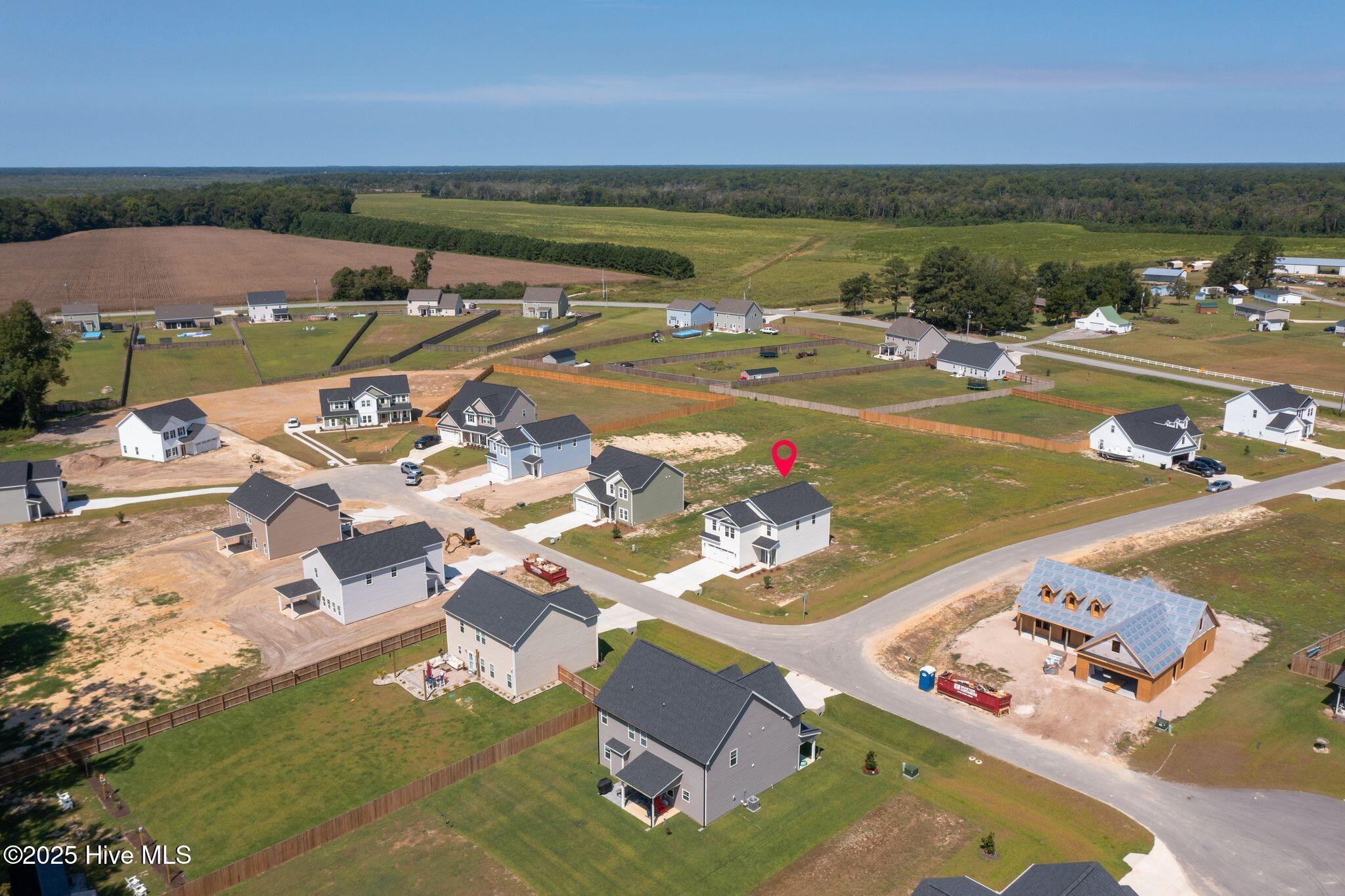 100496032 | Photo 49