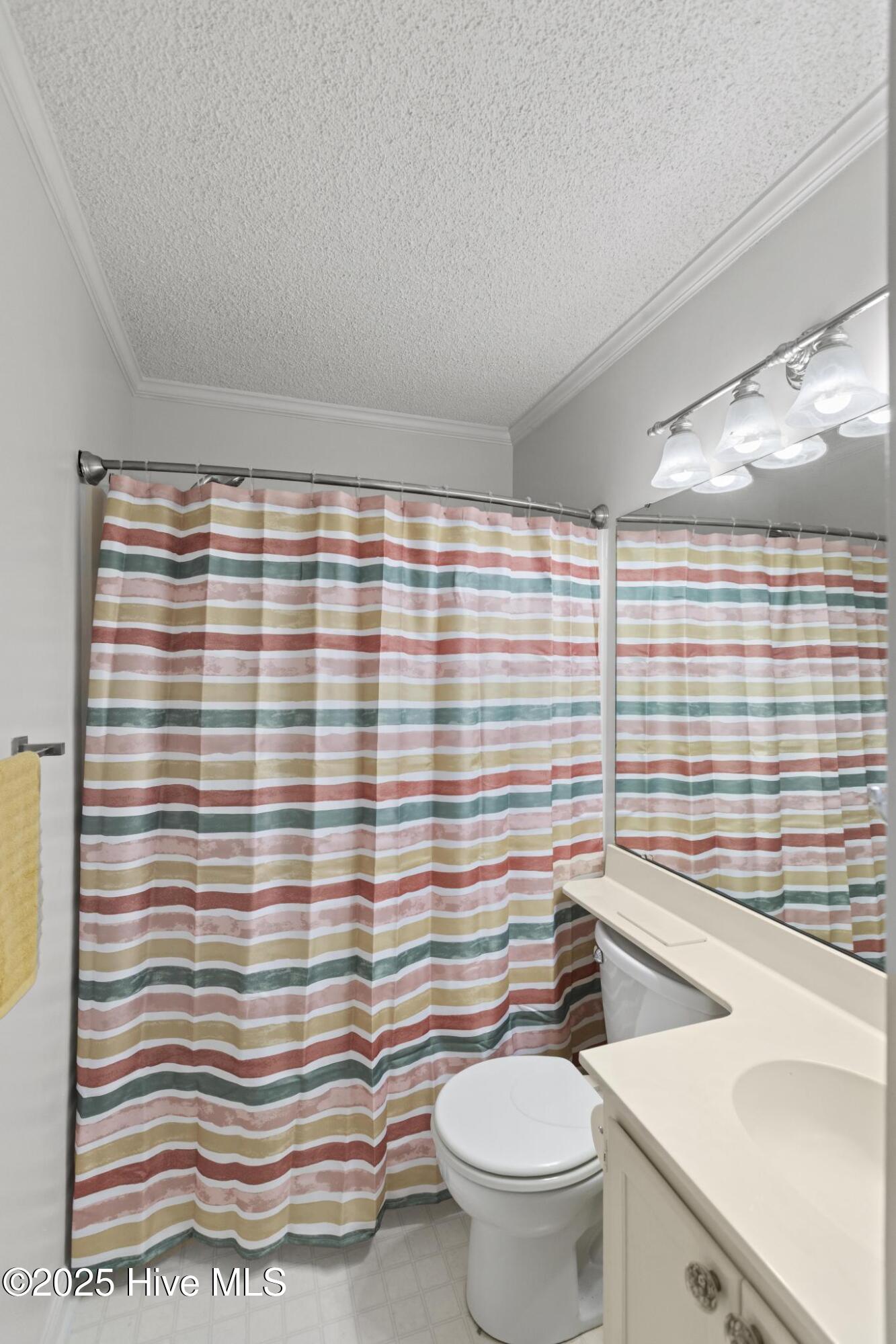 100544751 | Photo 11