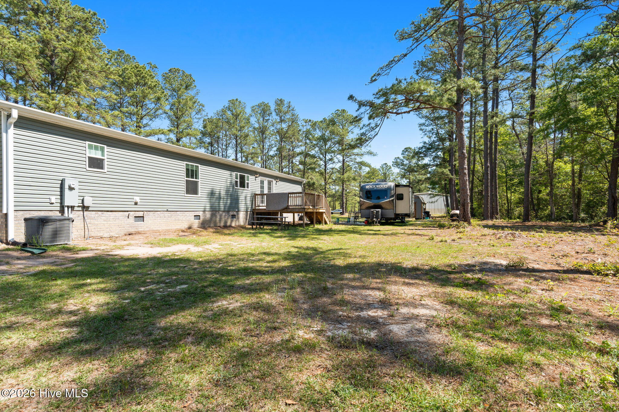 100567868 | Photo 25