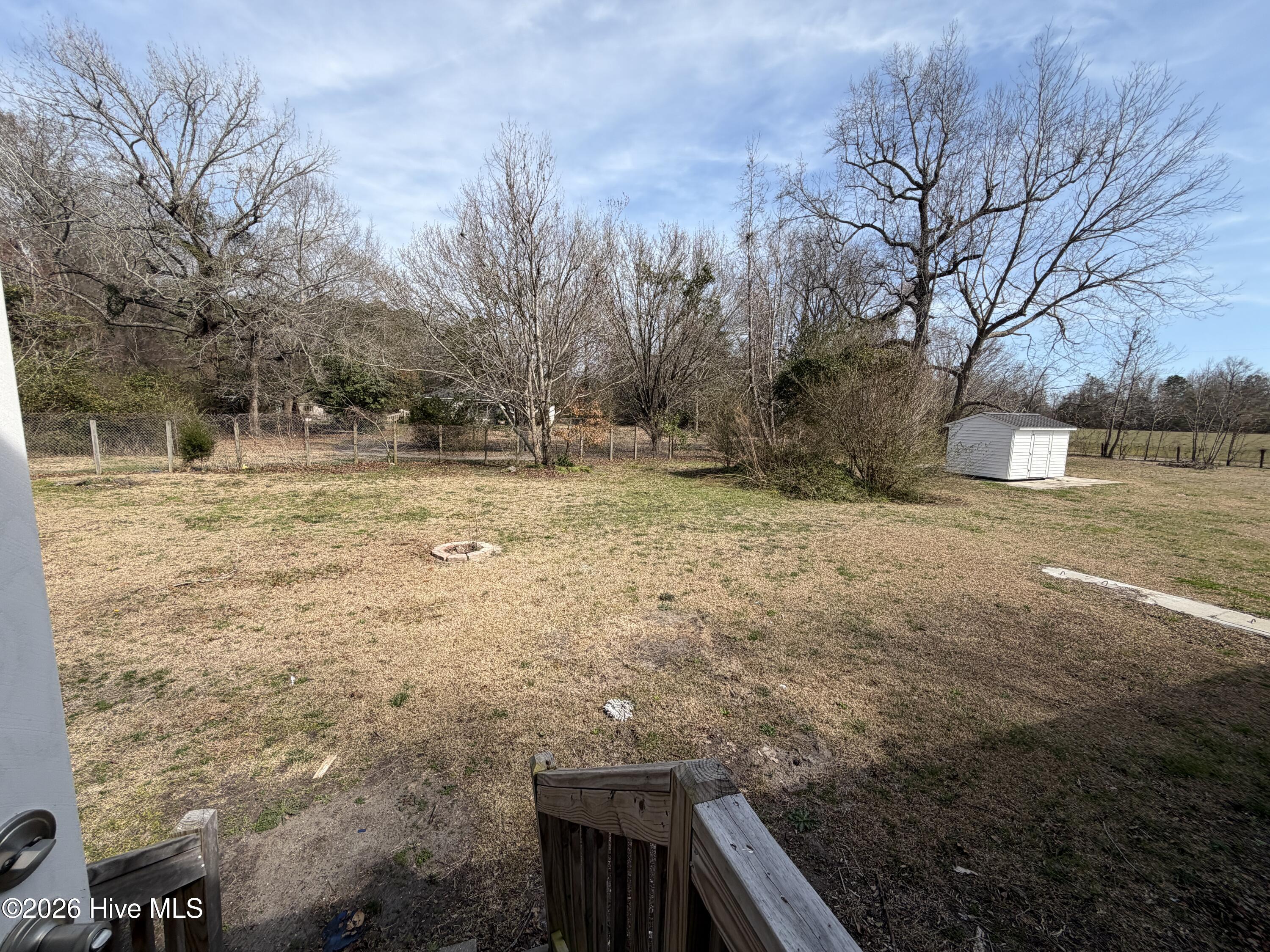 100558573 | Photo 15