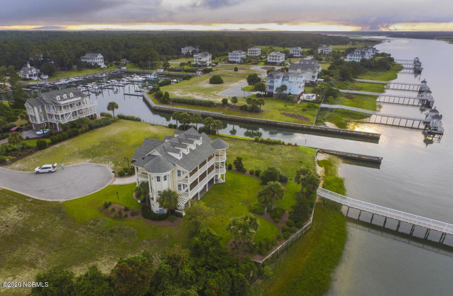 100559275 | Photo 19