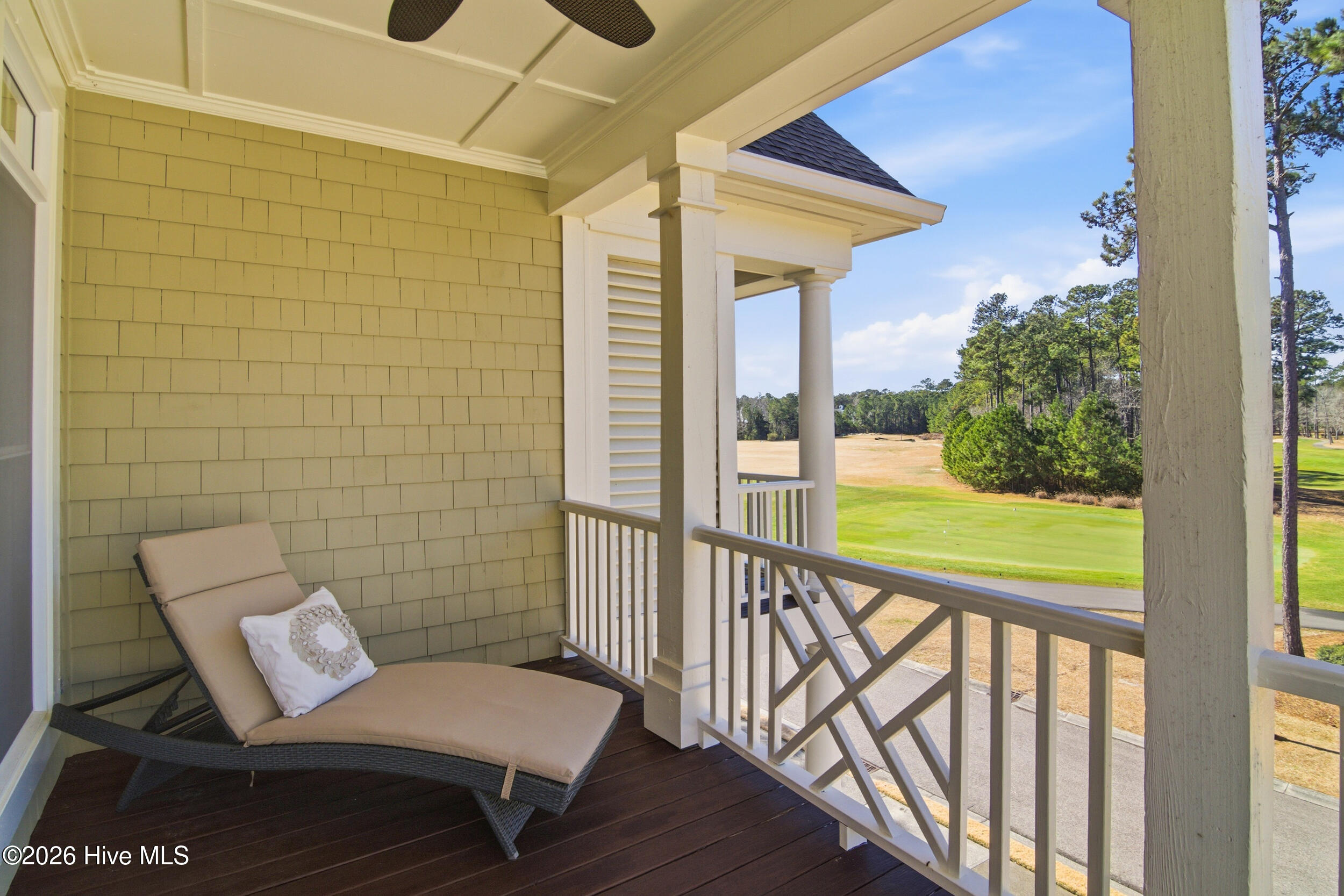 100547081 | Photo 32