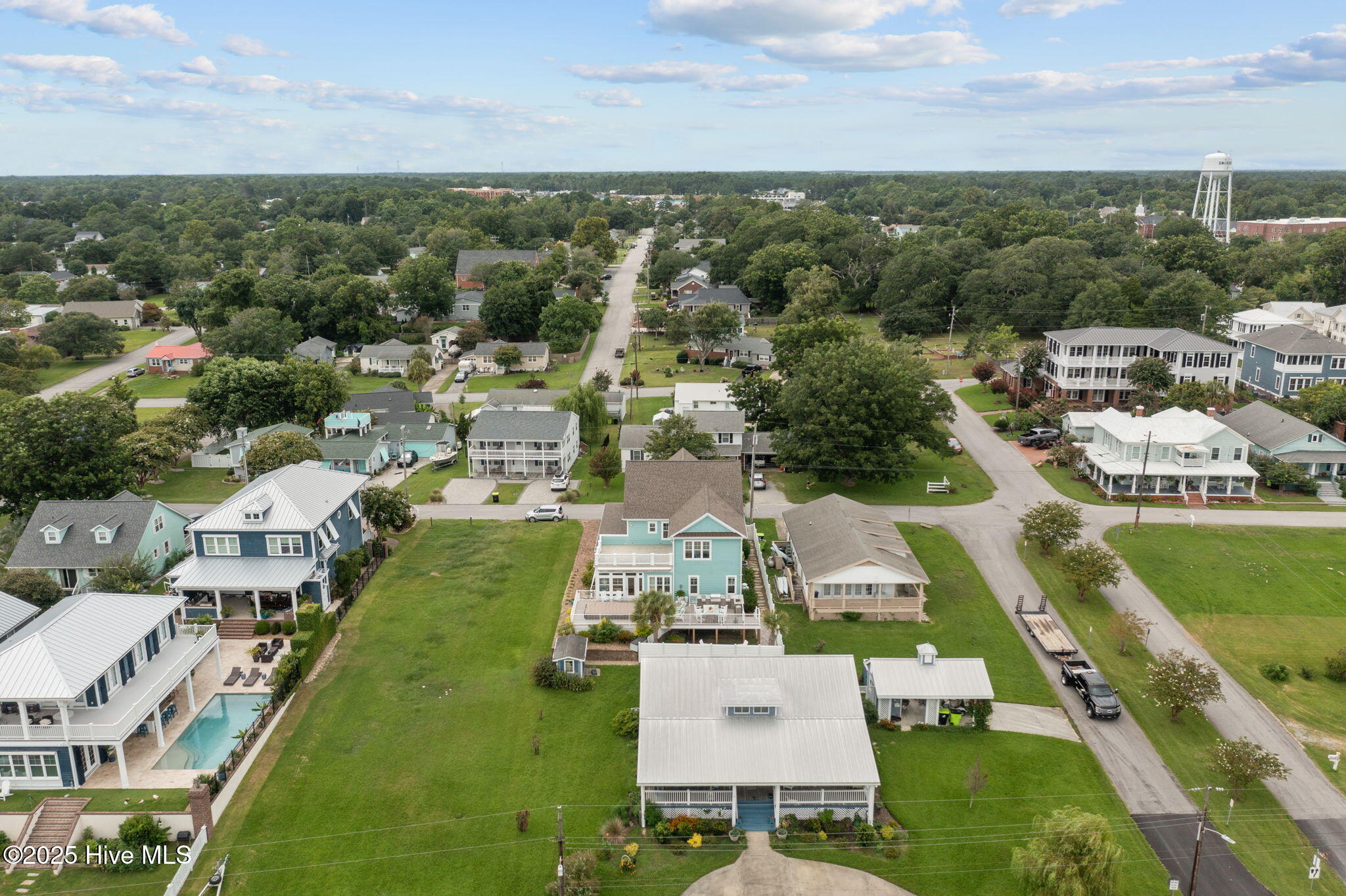 100552316 | Photo 11