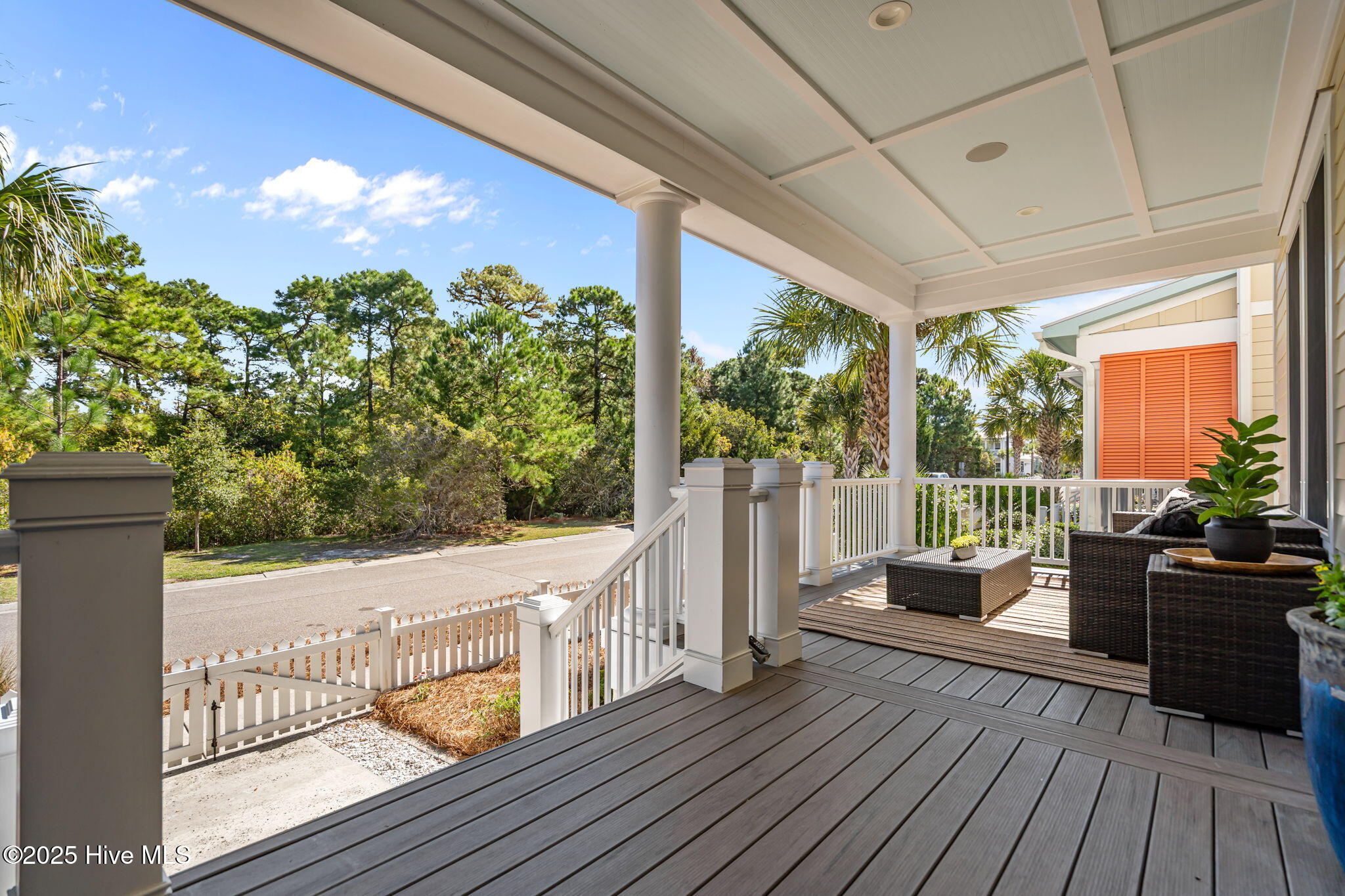 100535952 | Photo 10