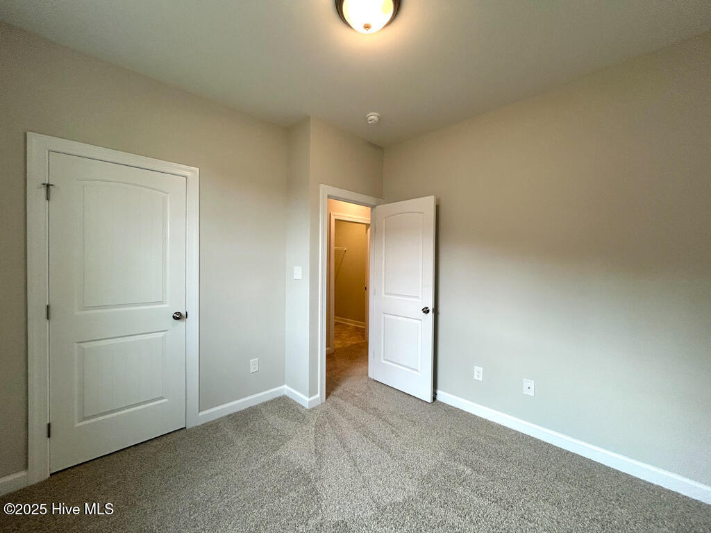 100560362 | Photo 37