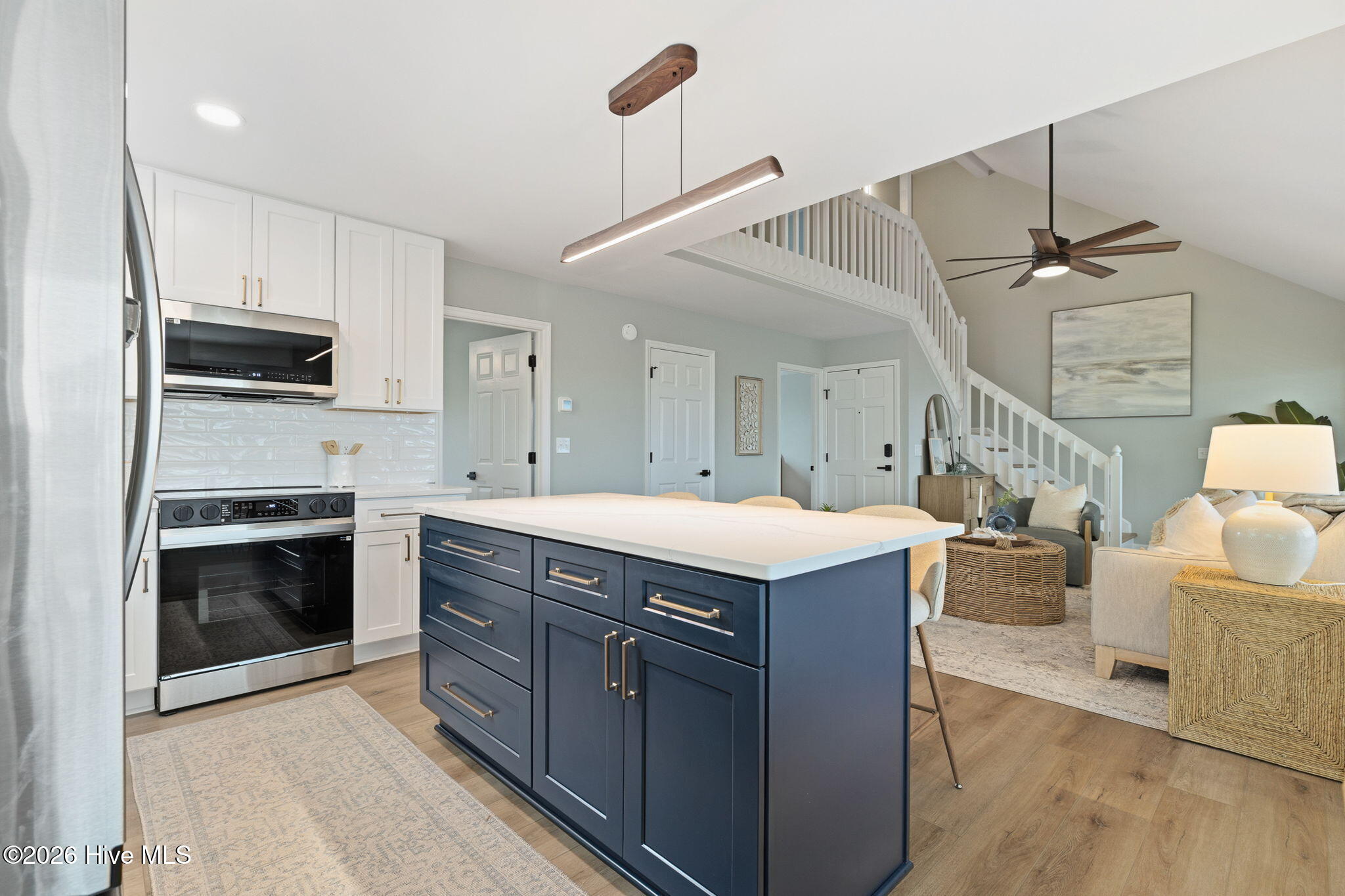 100557260 | Photo 18