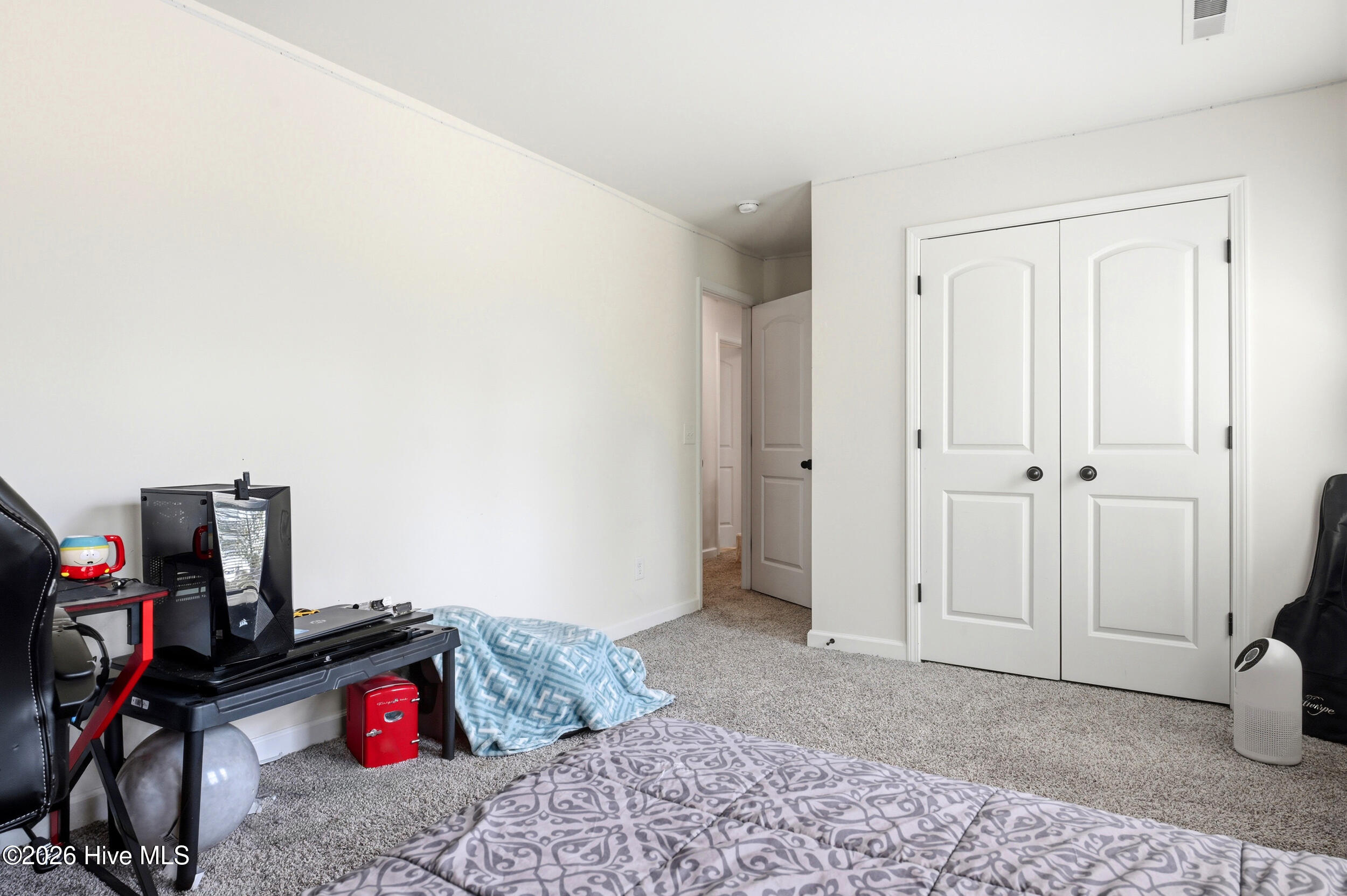 100568346 | Photo 26