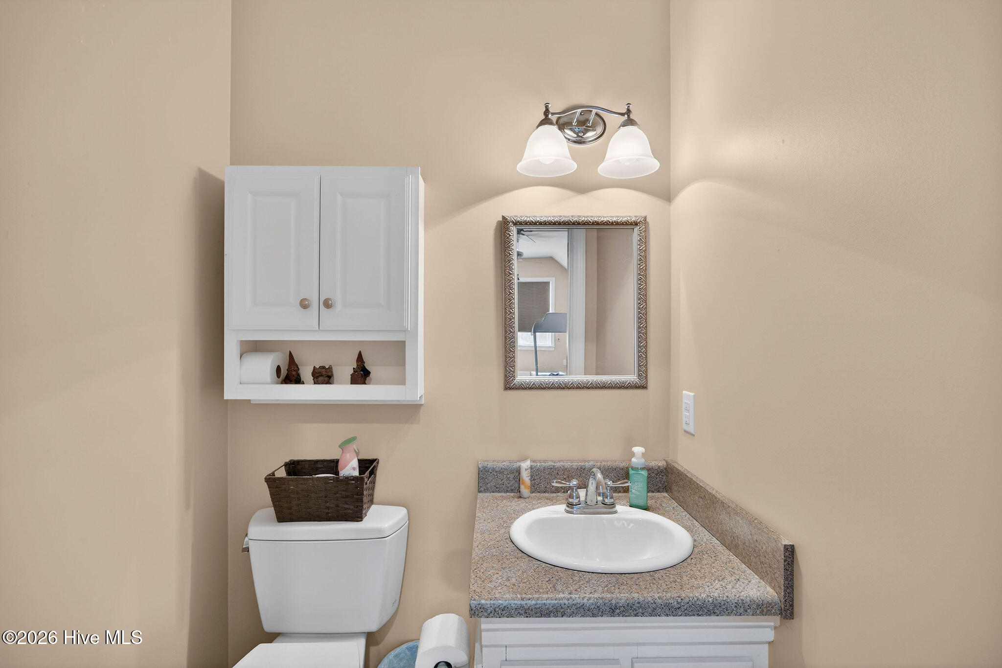 100554164 | Photo 62