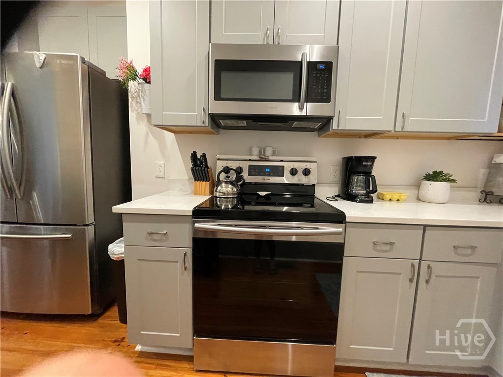 210 E State Street, Savannah, GA, 31401