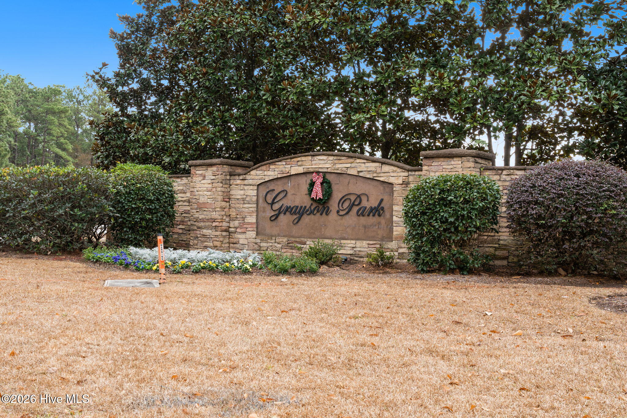 100548776 | Photo 47