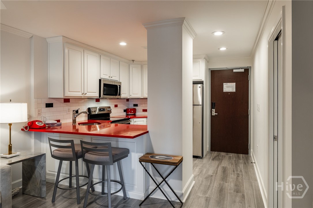 250 W Broad Street 620