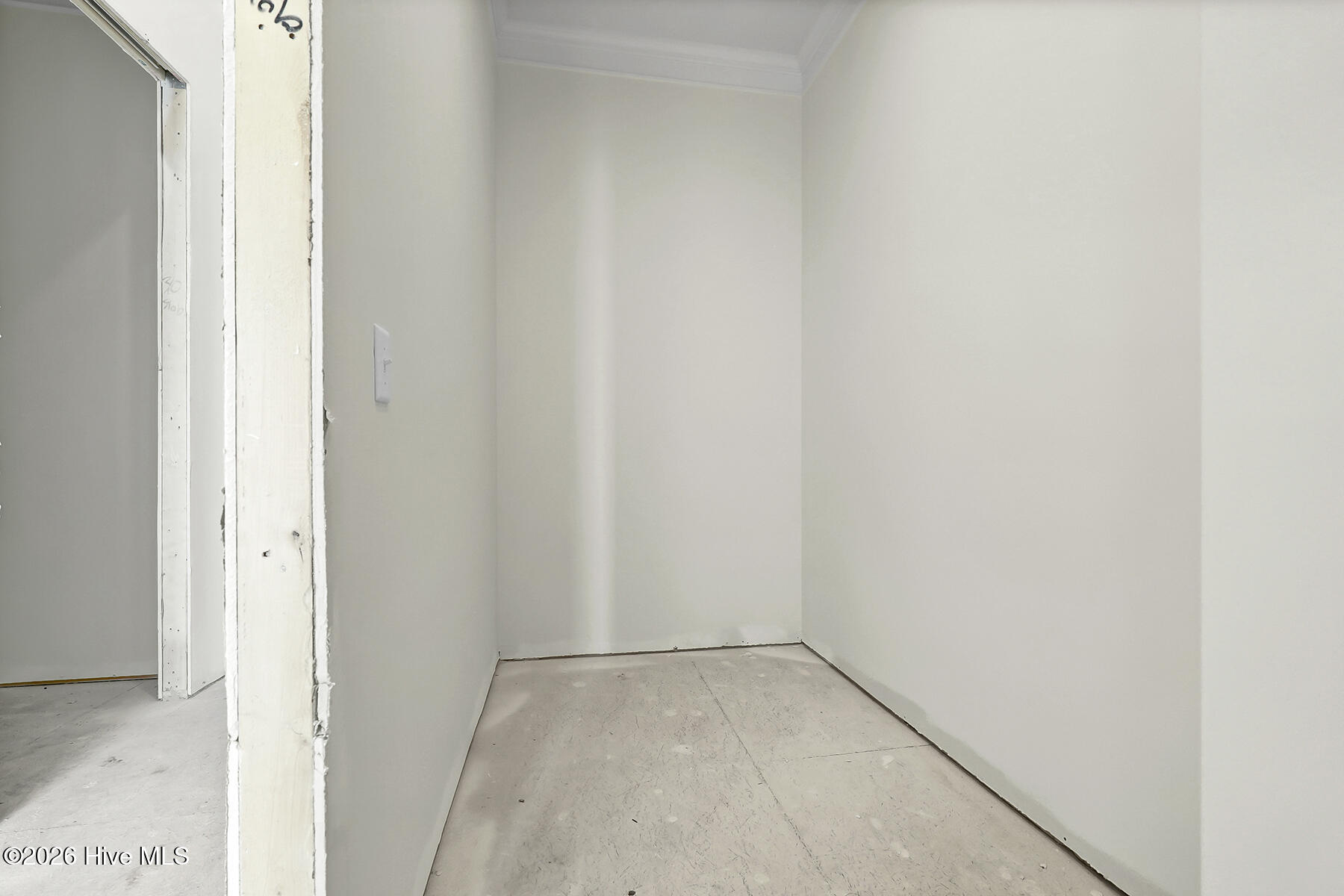 100559253 | Photo 36