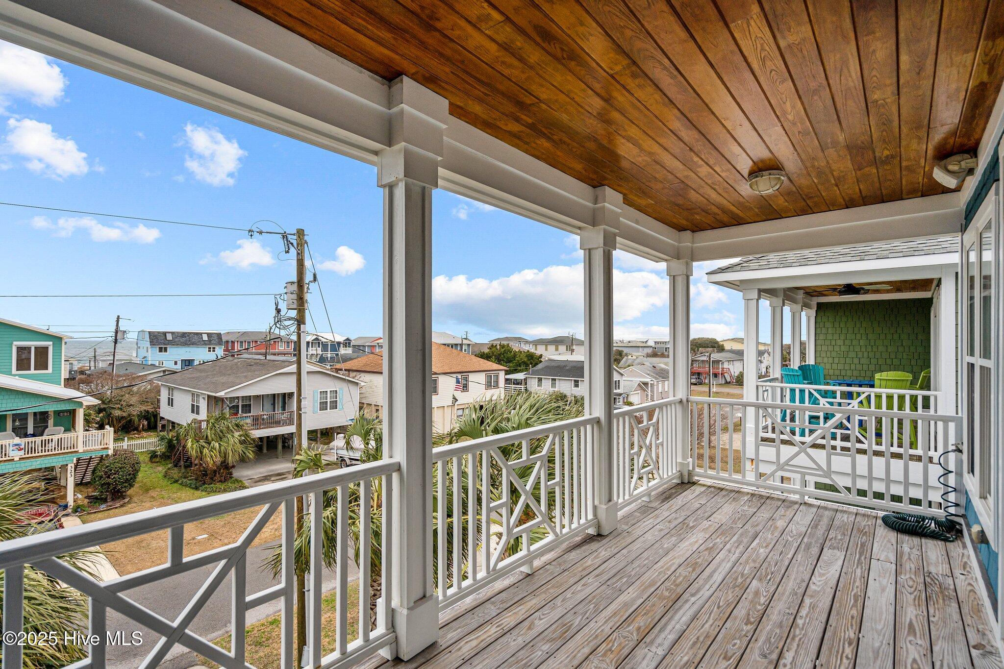 100488551 | Photo 46