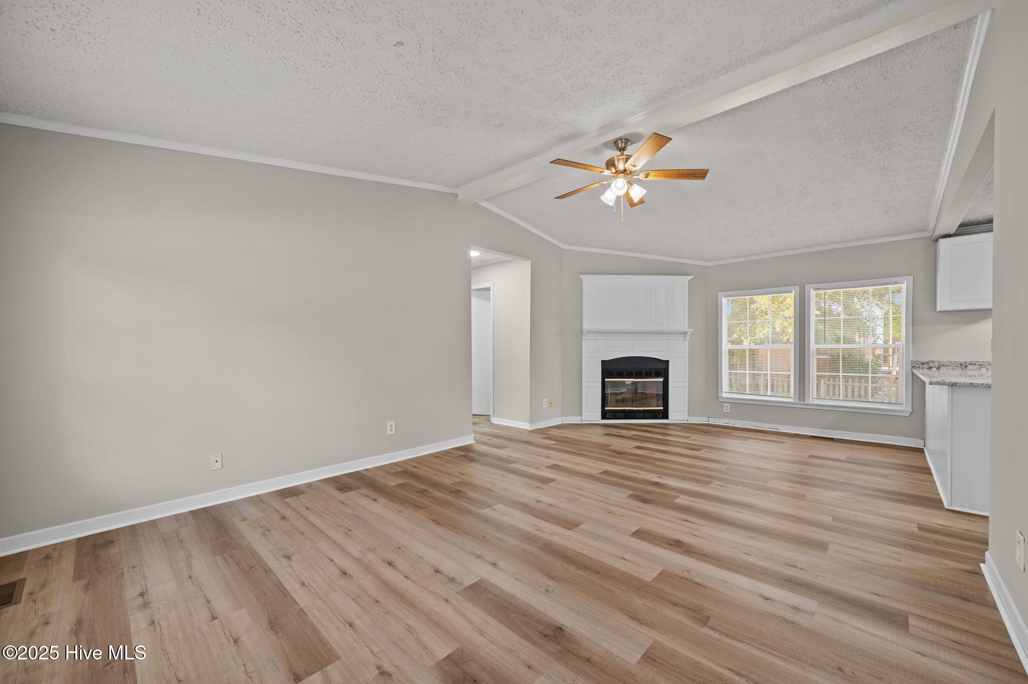 12-web-or-mls-LHV_0920