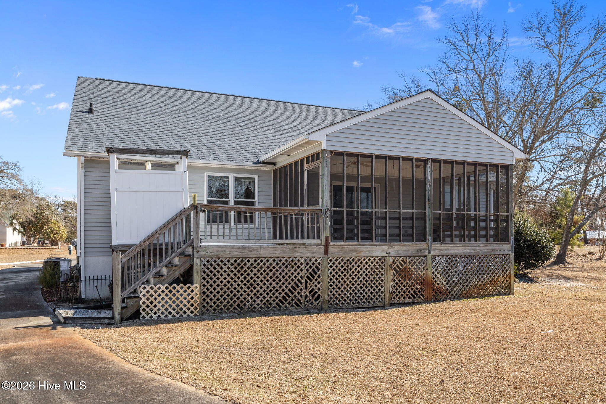 100554027 | Photo 39