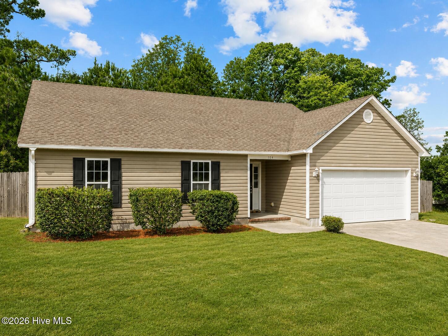 104 Blue Bird Lane,Newport