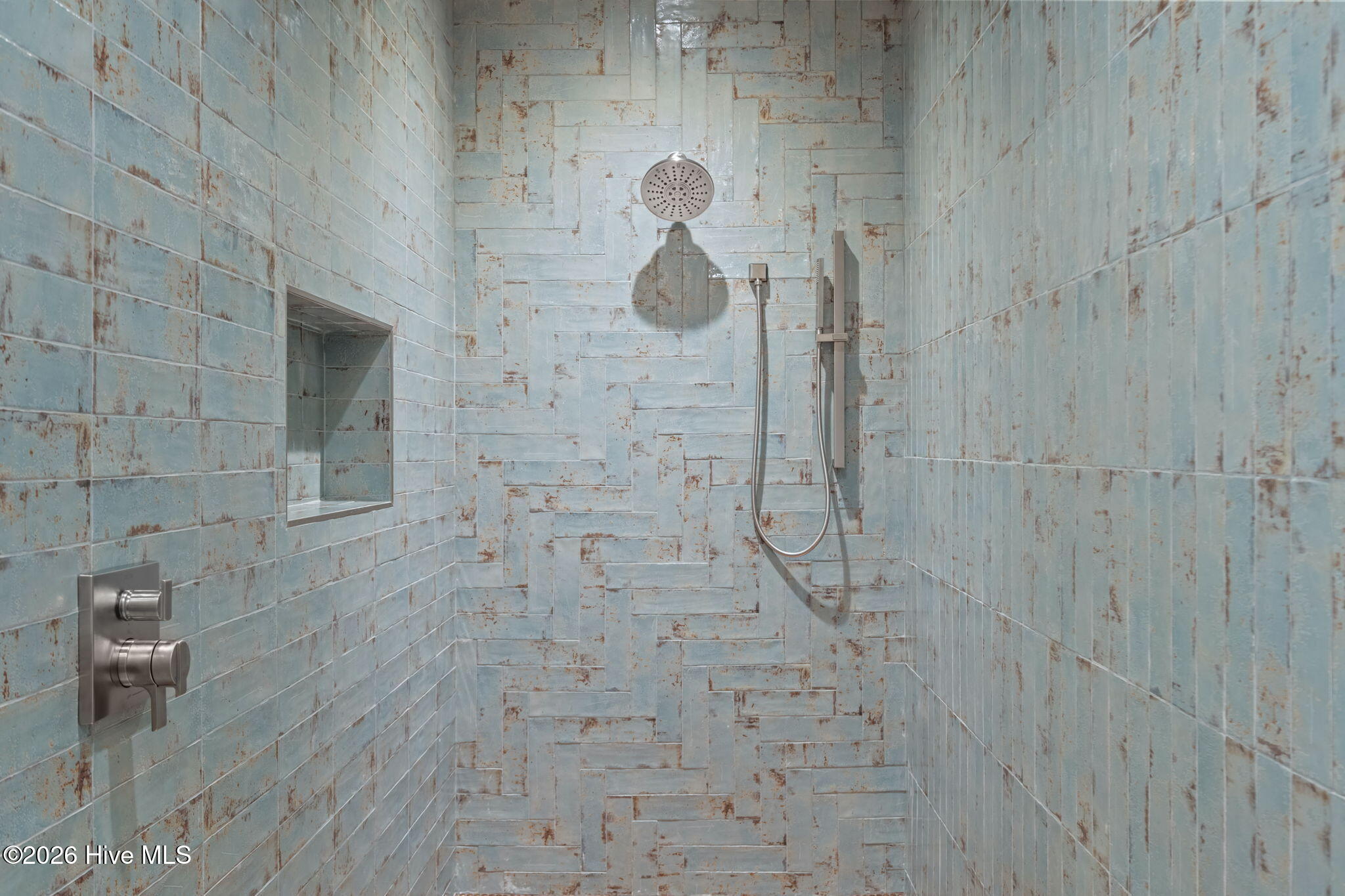 100552191 | Photo 66