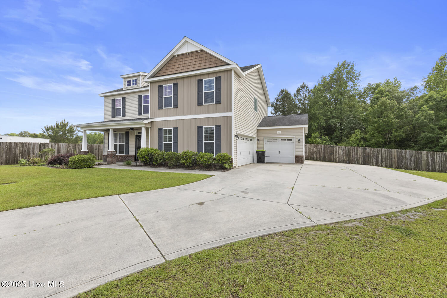 Homes for sale in Jacksonville, NC | 302 First Post Rd, Jacksonville, NC 28546 | MLS# 100507776