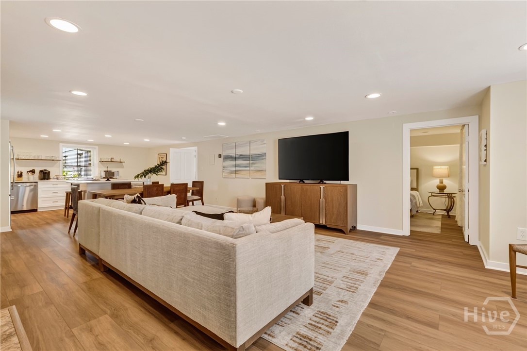 Chippewa – Garden Level 3BR