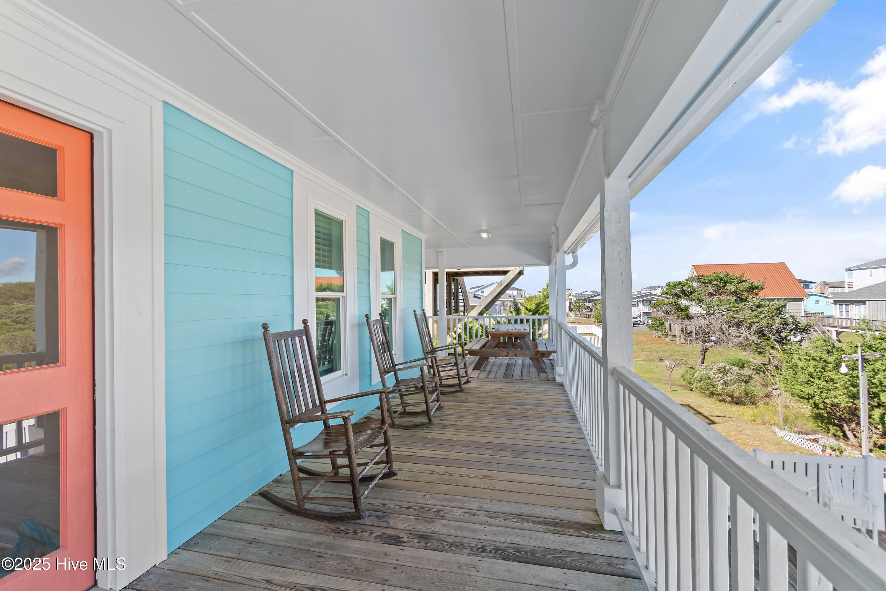 100536498 | Photo 39