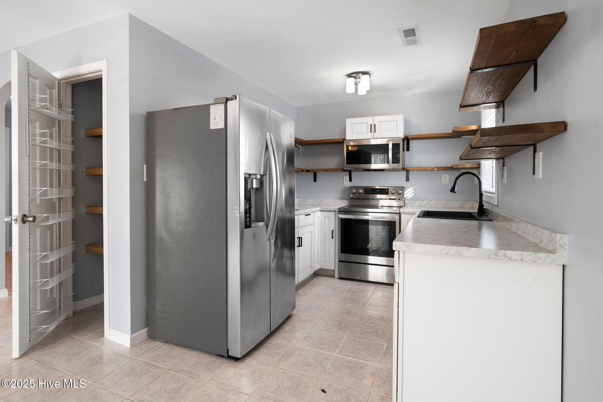 Homes for sale in Rocky Point, NC | 302 Thankful Rd, Rocky Point, NC 28457 | MLS# 100543210