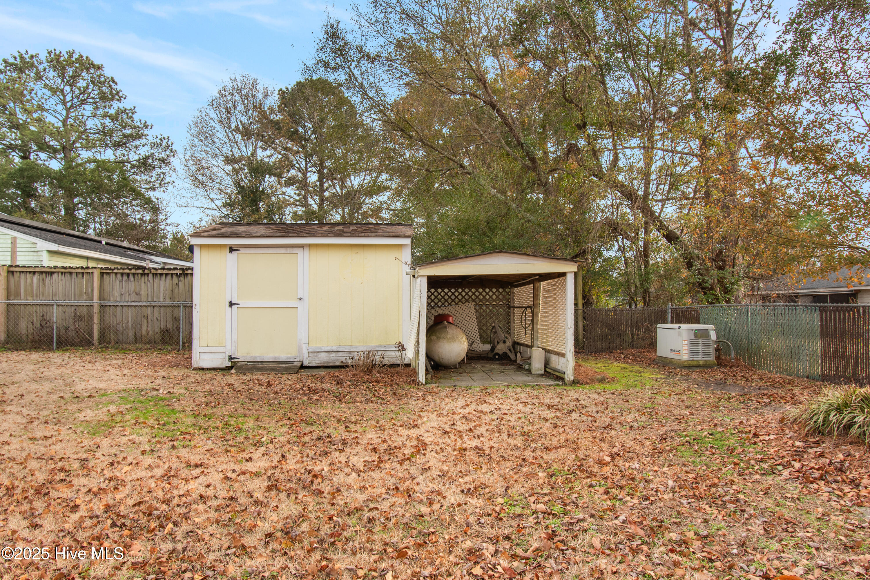 100538072 | Photo 31