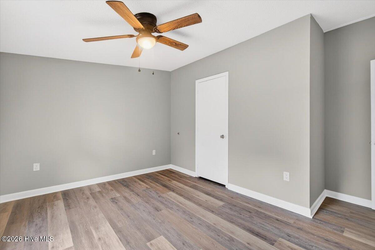 100554719 | Photo 20