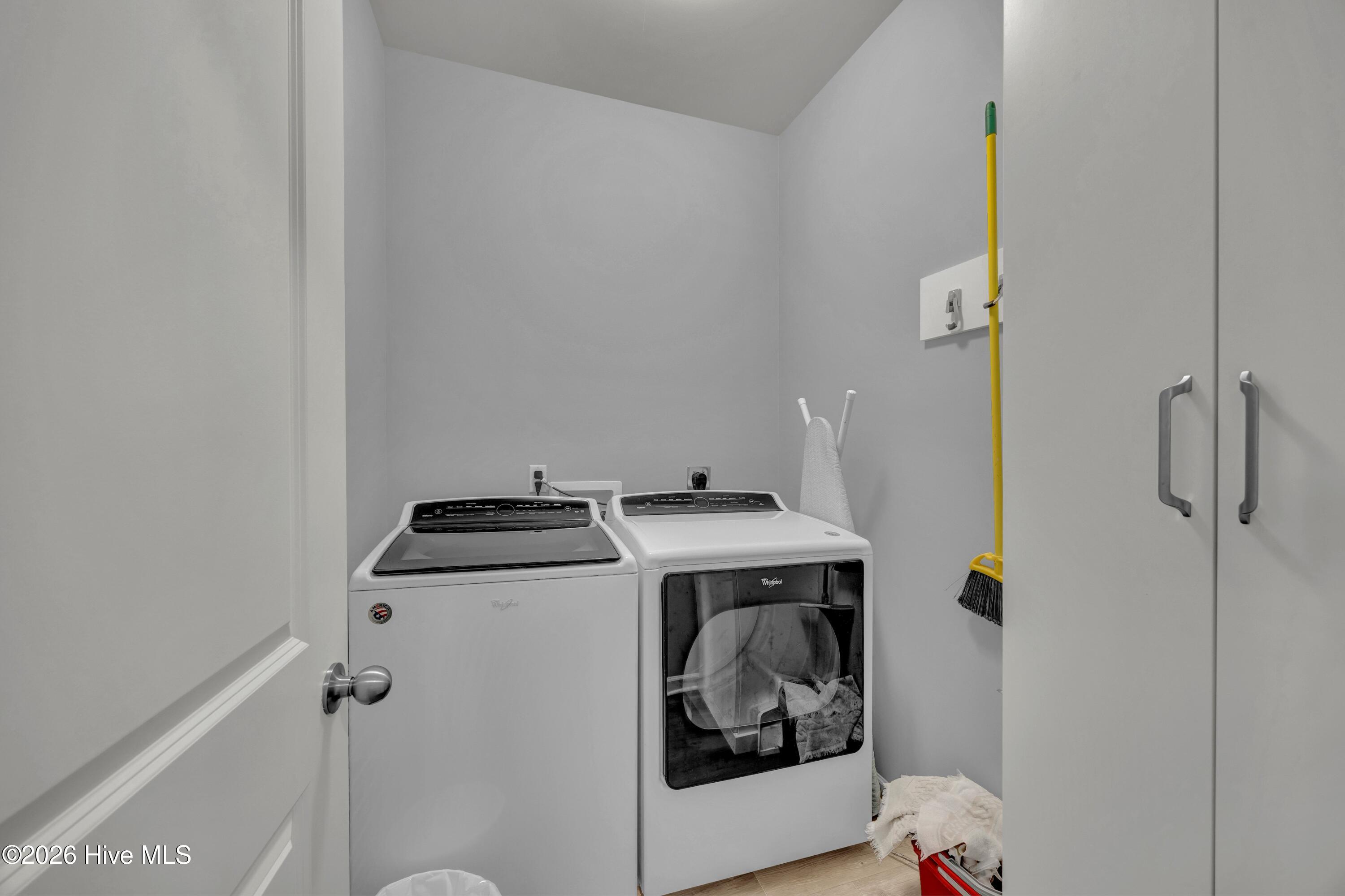 100557551 | Photo 23