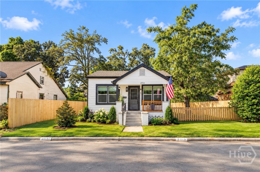Photo 2 of Single family home for sale at 2113 Mell St, Savannah, GA 31415 | MLS# SA364651 | Listing updated on 2026-09-18